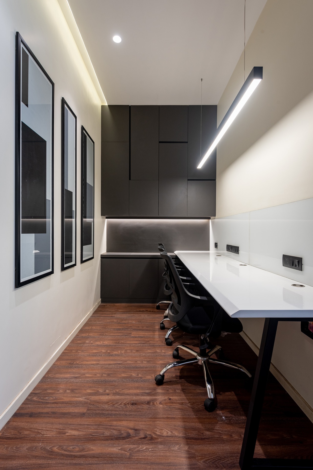 Chapter One — interior design project by Studio Forma, Mumbai