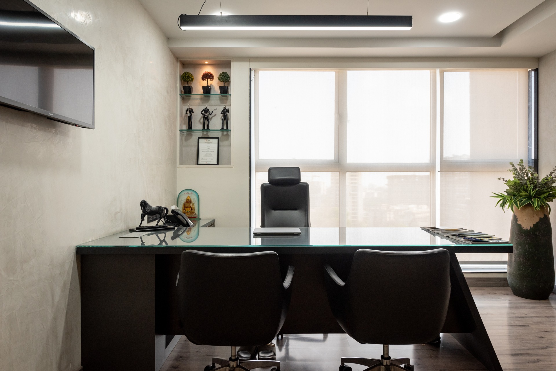 Link 16 — interior design project by Studio Forma, Mumbai