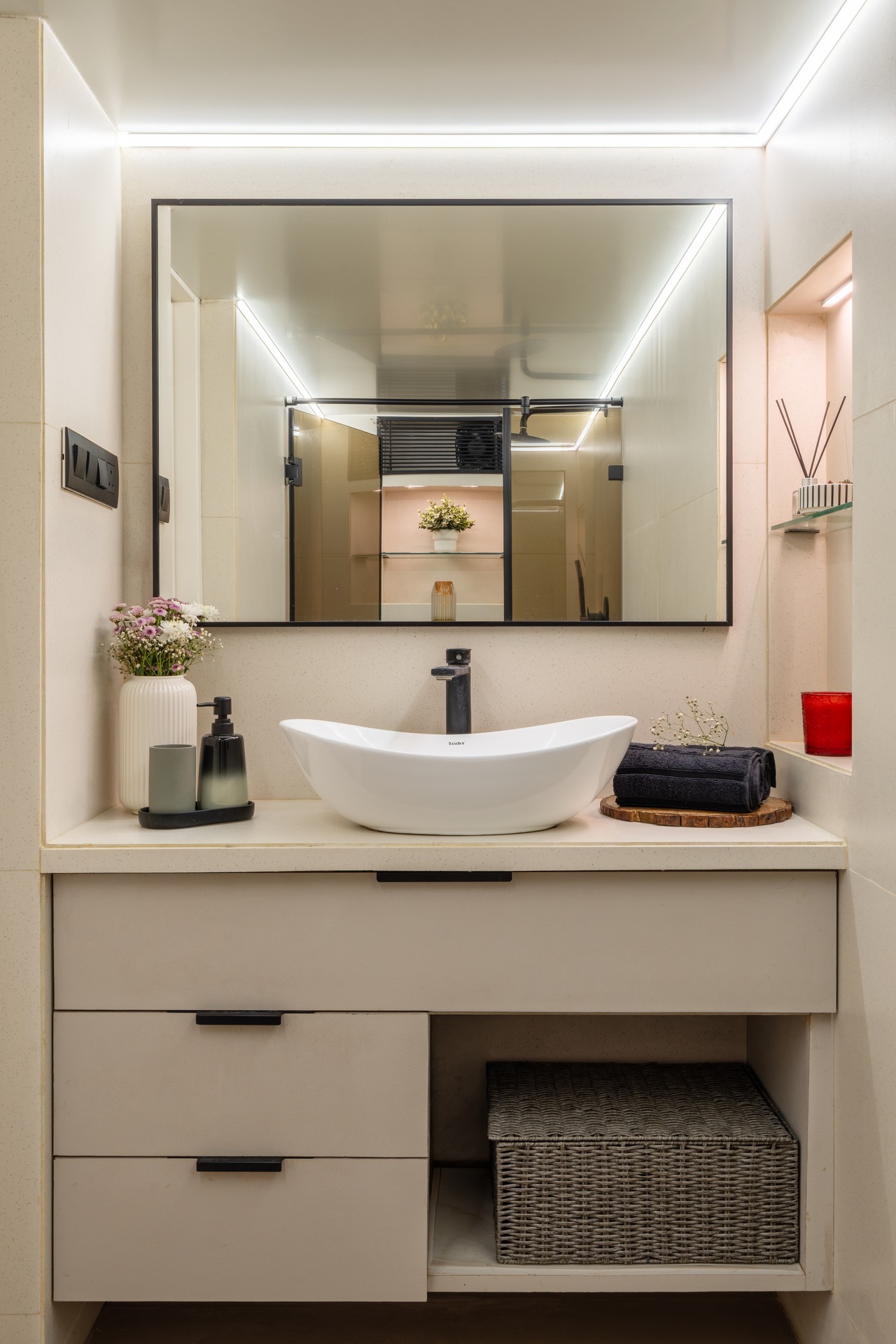 East III — interior design project by Studio Forma, Mumbai